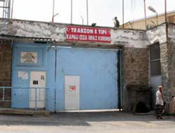 Bastonla Kavga Davası