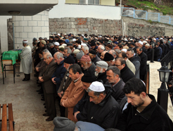 Çift Toprağa Verildi