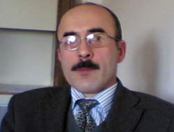 Okul Servisinin Altında Kaldı