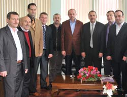 Esnaf Cumur İle Birlikte