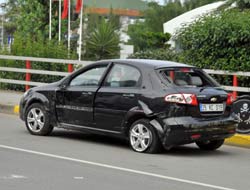 Yine Sahil Yolu, Yine Kaza
