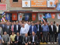 Derecikte AK Toplantı