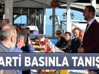 Akçaabat İyi Parti Basınla Tanıştı