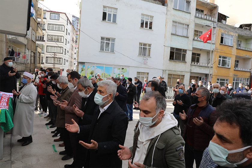 efsane-resit-sivrikaya-son-gorev.jpg