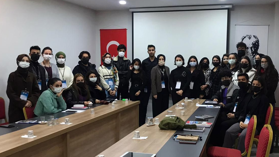 akcaabatta-kursiyerler-bir-araya-geldi-001.jpg