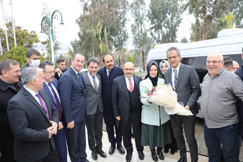 milli-egitim-bakani-akcaabat-2.jpg