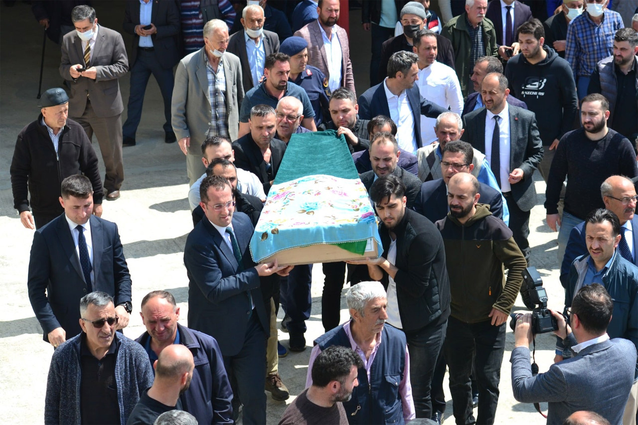cevdet-bayraktar.jpg