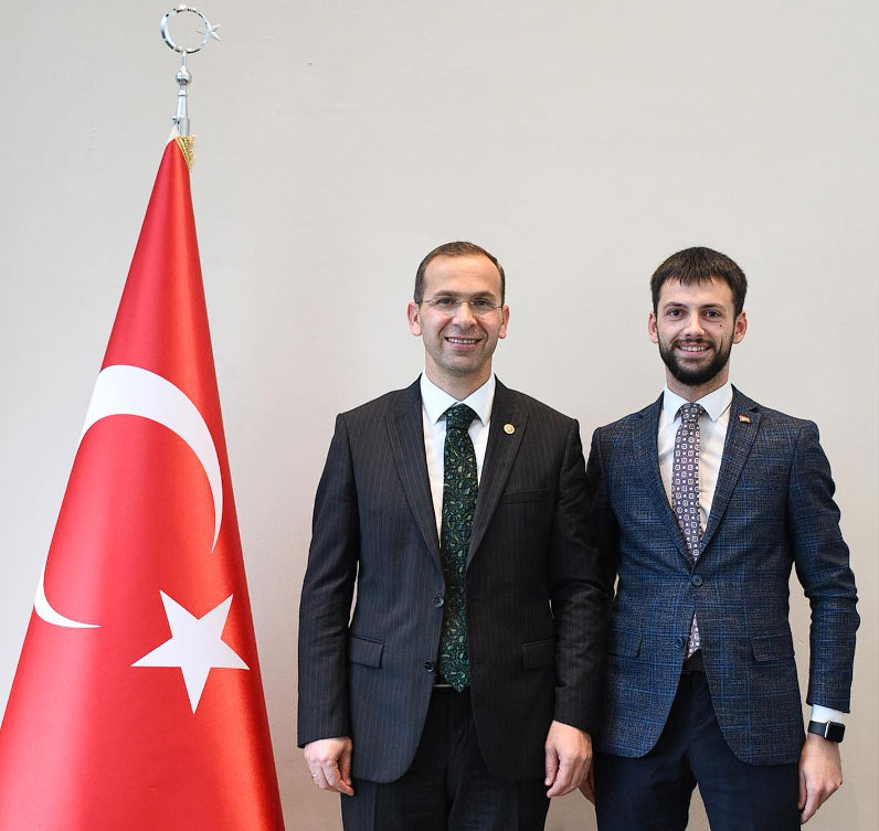 fatihcabuk2.jpg