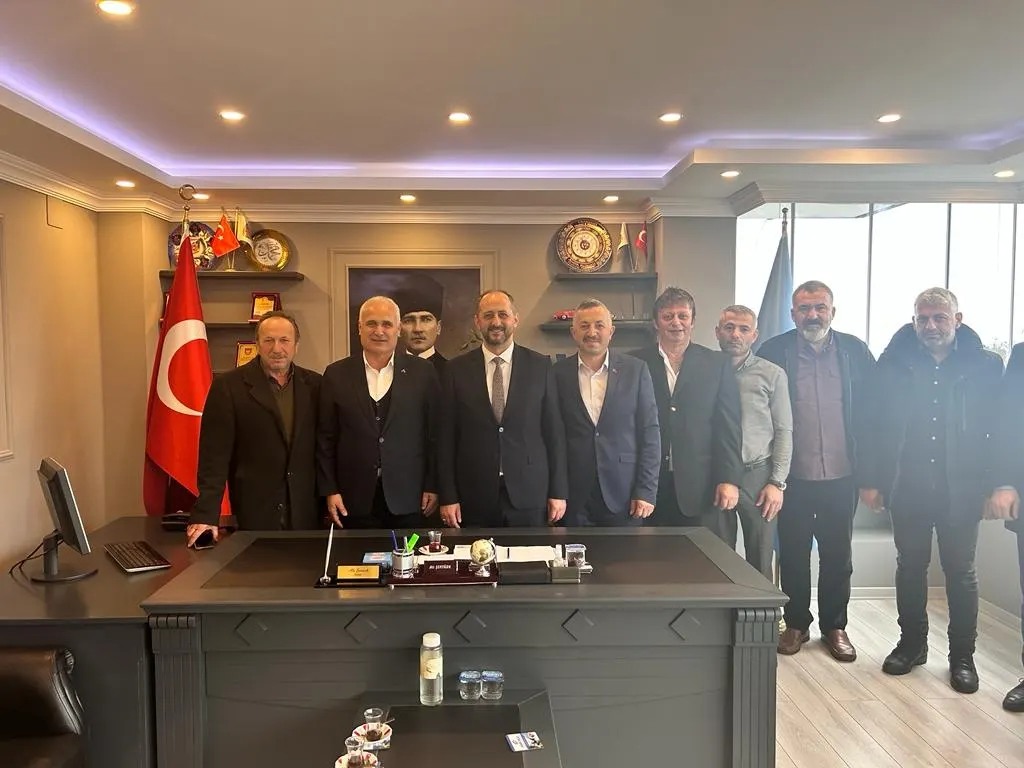 serkan-ozdemir-akcaabat-soforler-odasi.jpg
