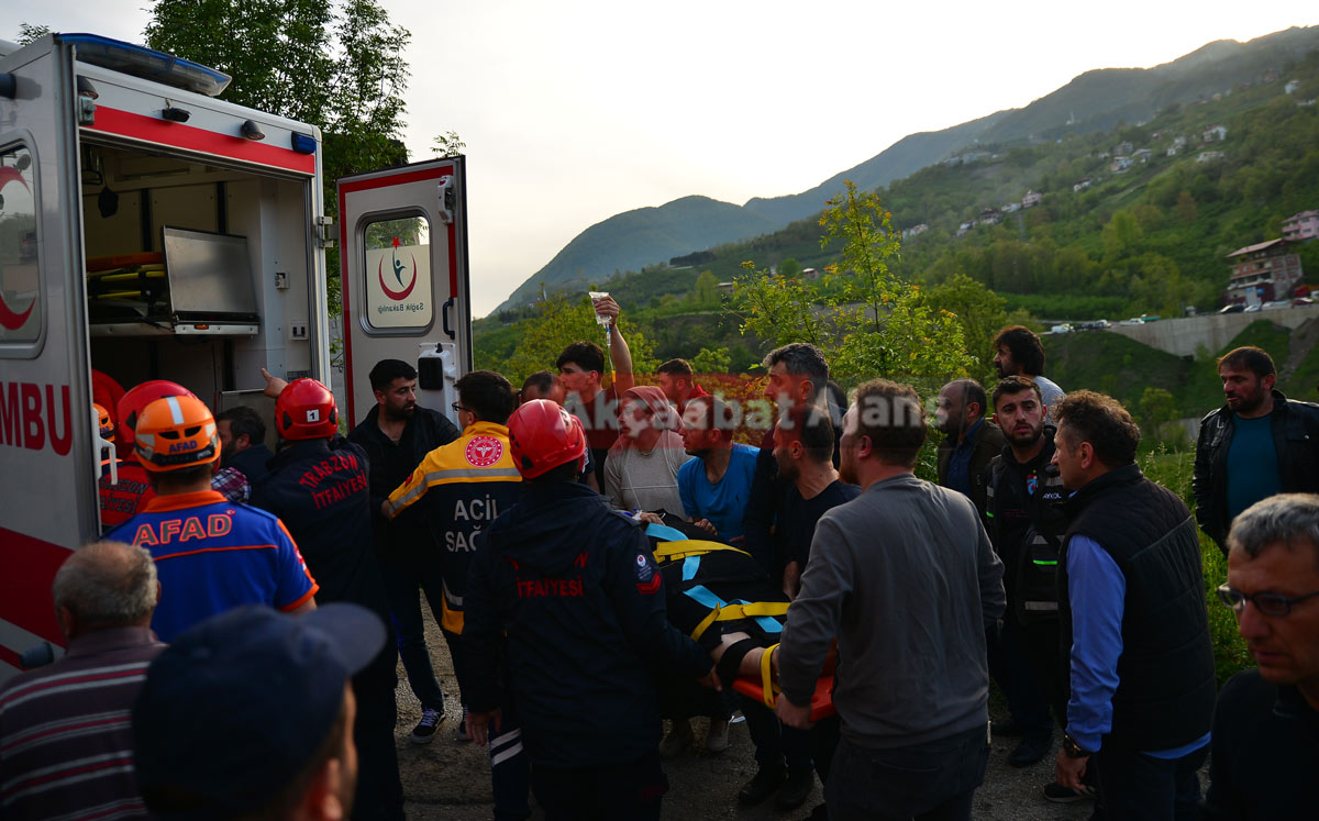 akcaabat-dortyolda-kaza3.jpg