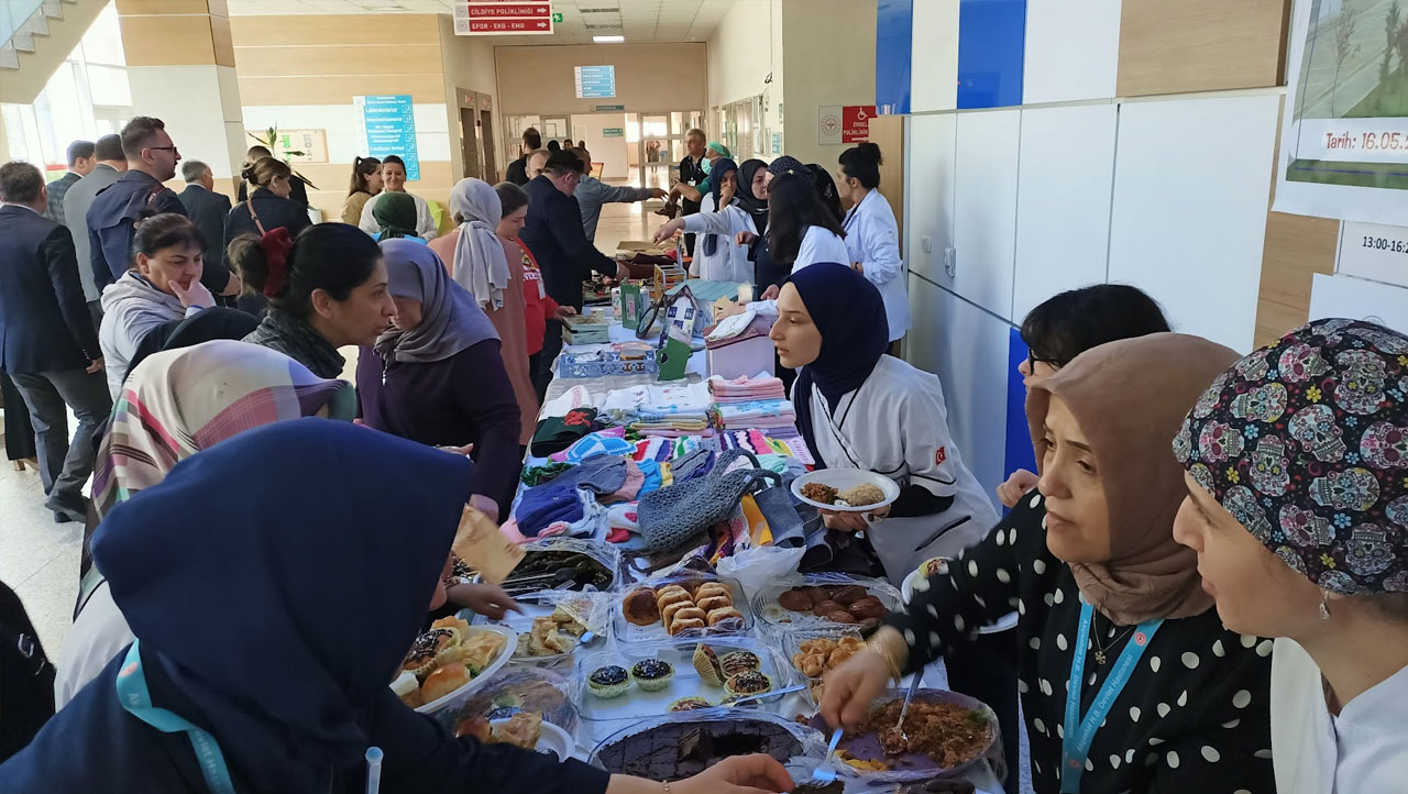 akcaabat-devlet-hastanesi-kermes1.jpg