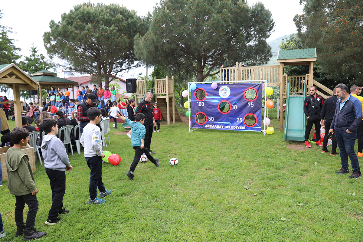 akcaabatta-gucumuz-kardesligimiz-etkinligi-duzenlendi-1.jpg