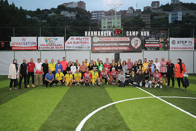 akcaabatta-kurumlar-arasi-futbol-turnuvasi-sona-erdi-1.jpg