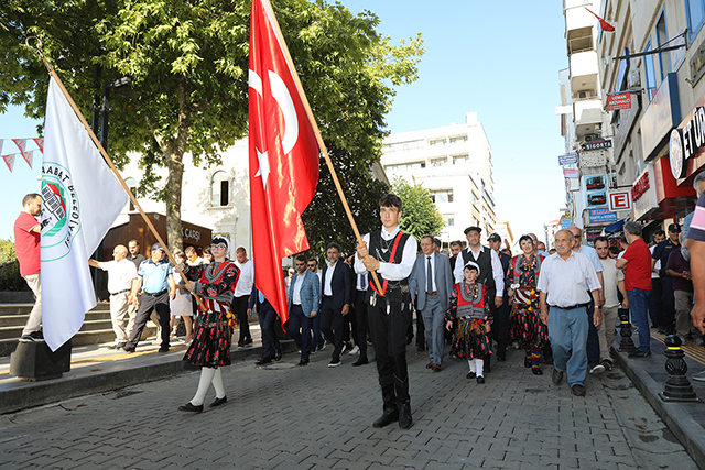 akcb0313.jpg