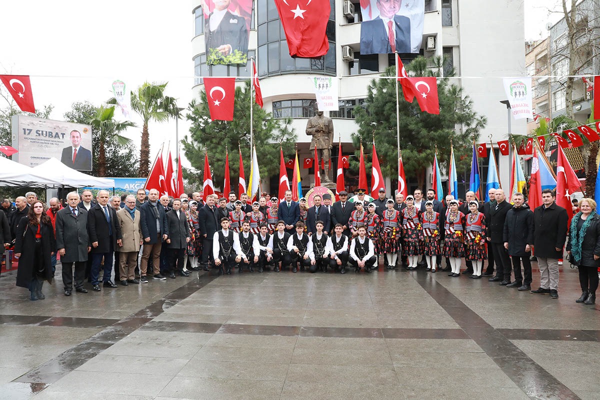 17-subat-akcaabatin-dusman-isgalinden-kurtulusunun-106-yildonumu-akcaabat-belediyesi-tarafindan-duzenlenen-torenle-akcaabatta-kutlandi-5.jpg