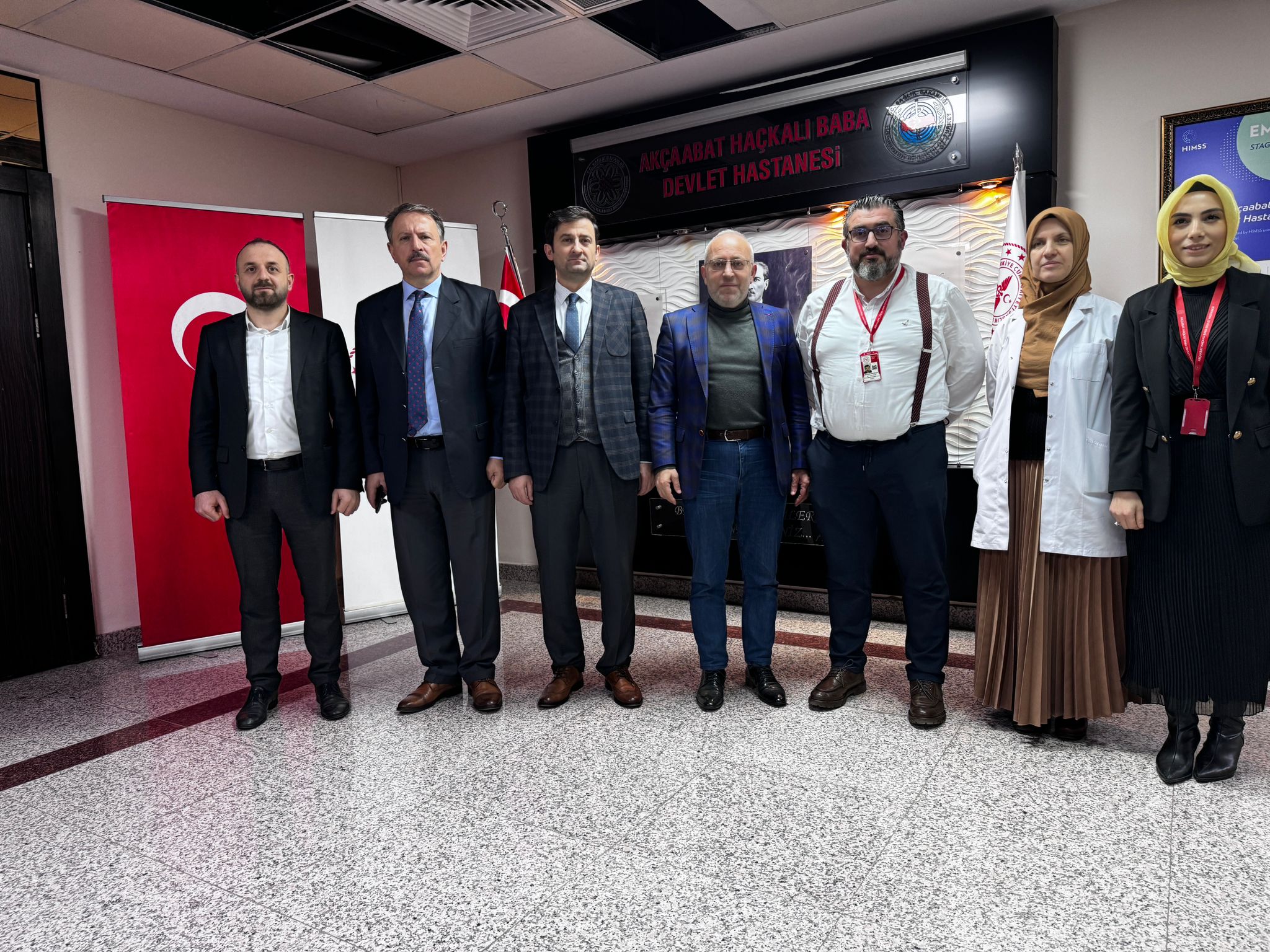 akcaabat-hackali-baba-devlet-hastanesi-2023-yilinda-589-bin-489-hastaya-hizmet-vererek-onemli-bir-calismaya-imza-atti.jpg