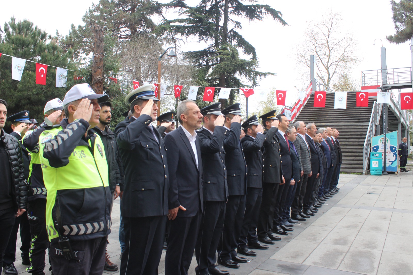 akcaabat-polis-haftasi-kuitlandi.jpeg