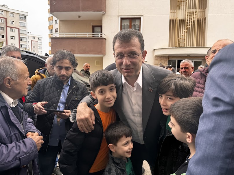 ekrem-imamoglu-akcaabat.jpg