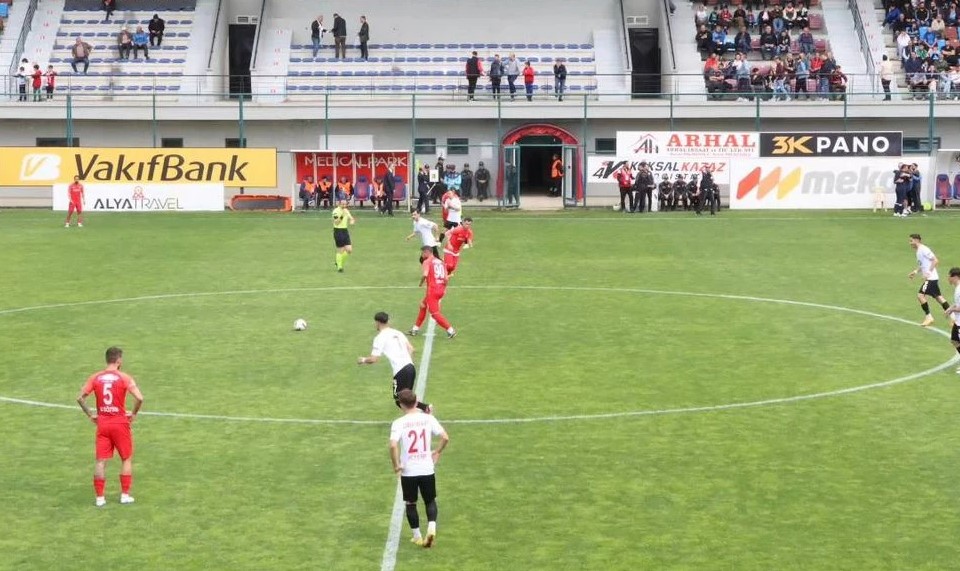 sebat-tff-yari-finaldeyiz1.jpg