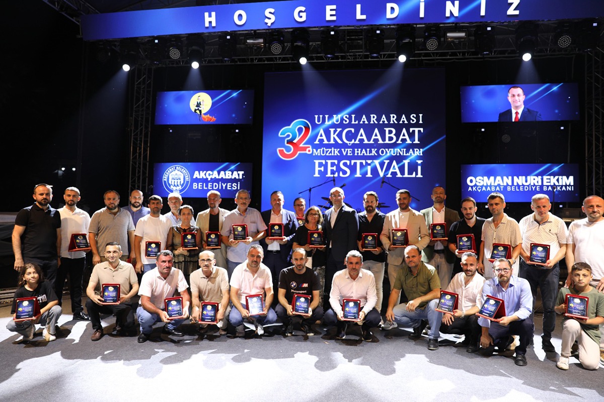 akcaabat-belediye-baskani-osman-nuri-ekimden-festival-aciklamasi1.jpeg
