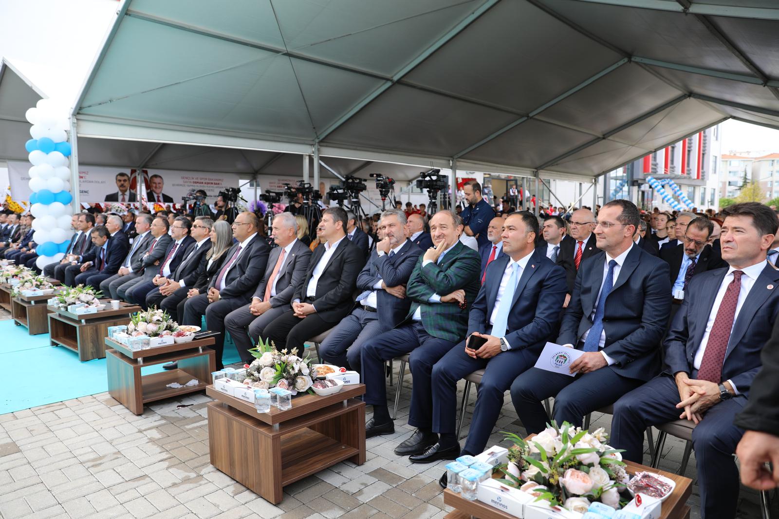 akcaabat-spor-kompleksi-a-ilis2.jpeg