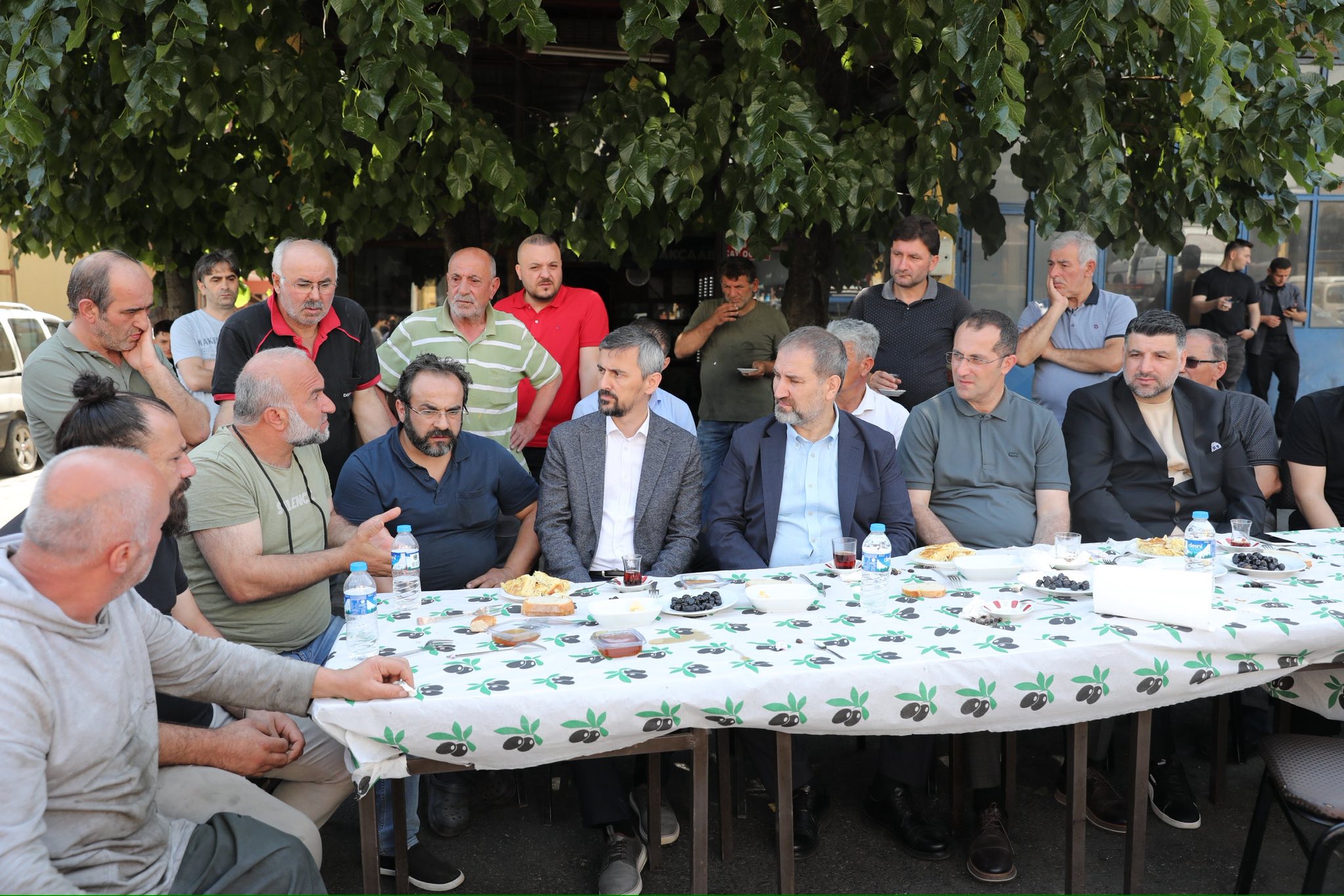mustafa-sen-akcaabat-b.jpg