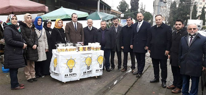 ak-parti-akcaabat-beleidye-baskan-adayi-osman-nuri-ekim-pazar-esnafi.jpg