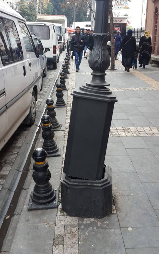 akcaabat-inonu-caddesi.-dokuluyor2.jpg