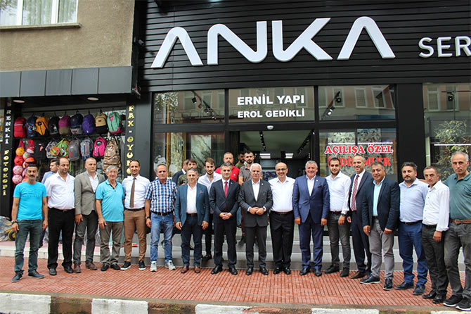 akcaabat-iyi-parti-koray-aydin.jpg