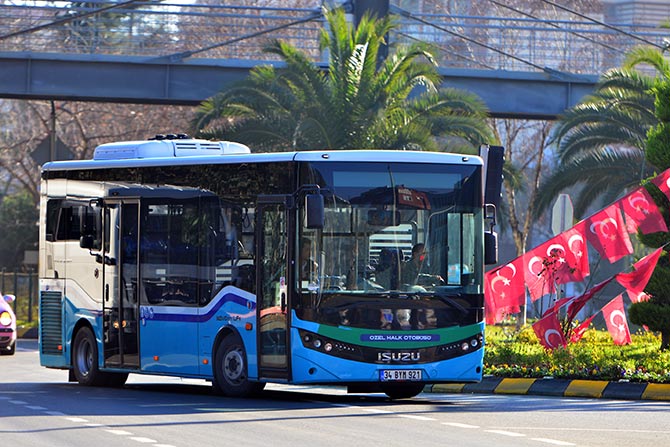 akcaabat-minibusler-otobus-oluyor.jpg