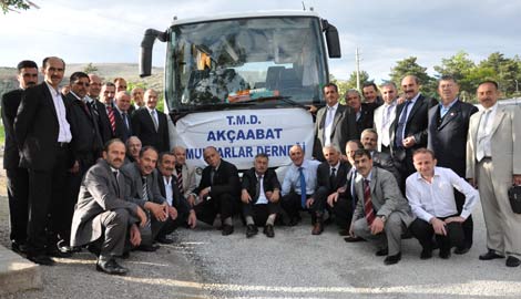 akcaabat-muhtarlar-dernegi-konya-gezisi.jpg