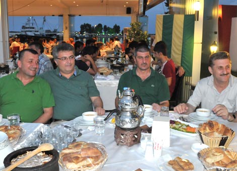 akcaabat-tutunspor-iftar-y1.jpg