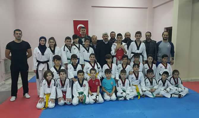 akcaabat-yildizli-toki-taekwando-klubu3.jpg