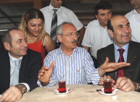 chp-genel-baskani-kilicdaroglu-trabzon-da-94275_b.jpg