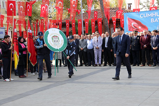 cumhuriyeti-kutluyoruz-akcaabat.jpg