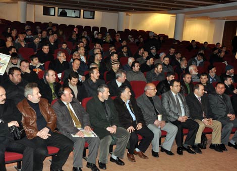 erbakan-akcaabatta-anildi1.jpg