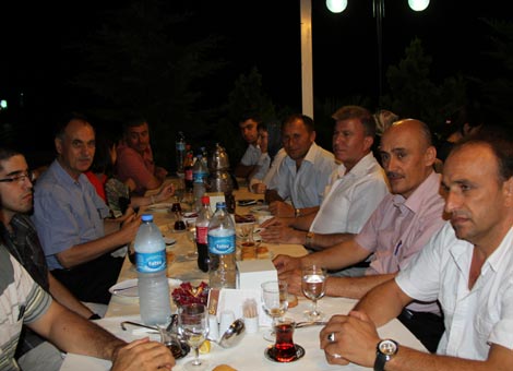 gazilere-iftar-yemegi.jpg