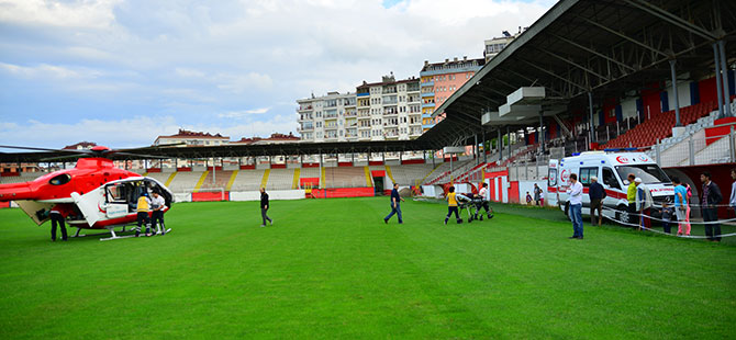 helikopter-ambulans-satda-indi.jpg helikopter-ambulans-satda-indi.jpg