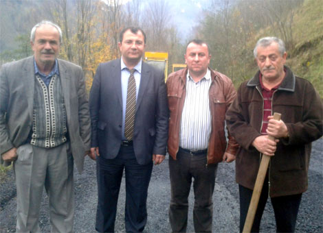 koy-yoluna-asfalt3.jpg koy-yoluna-asfalt3.jpg