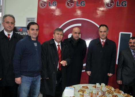 lg.20111114130650.jpg