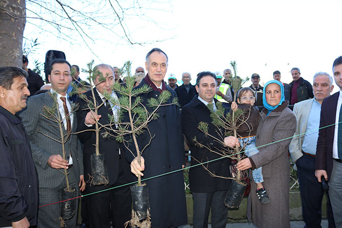 orman-haftasi-akcaabatta-kutlandi2.jpg