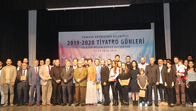 tiyatro2-002.jpg