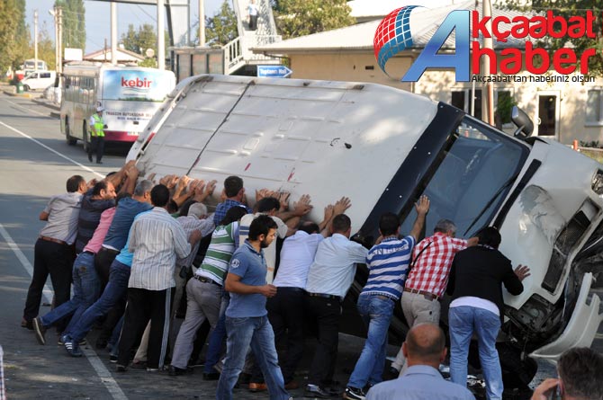 trabzon’un-akcaabat-ilcesinde-meydana-gelen-tra0aik-kazasinda-1-kisi-yaralandi2..jpg