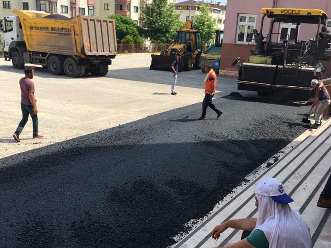 yildizli-toki-ilk-okulu-asfalt.jpg