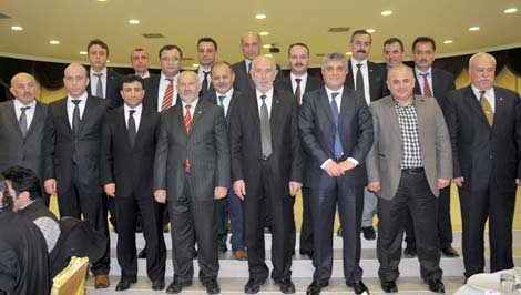 yonetim-ak-parti.jpg