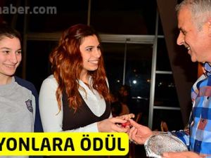 Şampiyonlara Gedikliden Ödül