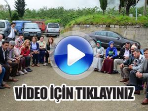 Çilek Tarlaları Buluşturdu